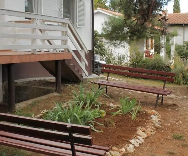Semesterbostad House With A Parking Space Premantura, Medulin - 7323 Pula