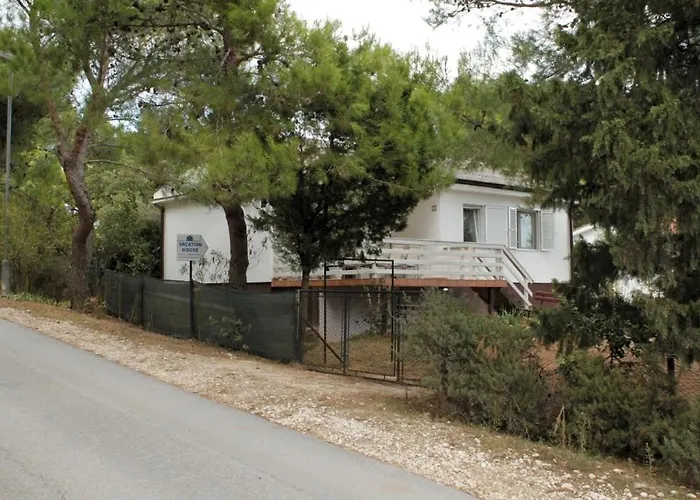 House With A Parking Space Premantura, Medulin - 7323 펜션 *